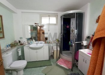 Bagno - Villa VIA GIOVANNI PASCOLI
 
4, Melilli - foto 26
