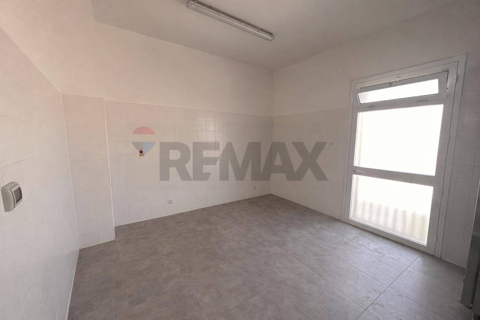 Stanza vuota - Commercial Premises Via Giovanni Pascoli
 
SnC, Pachino - photo 2