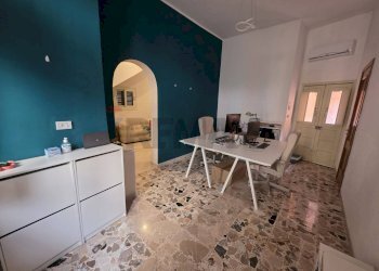 Sala da pranzo - Quadrilocale Cortile Morale
 
7, Avola - foto 32