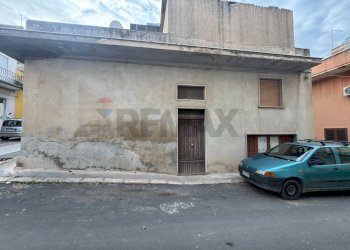 Casa all\'aperto - Casa indipendente VIA D. ARANGIO
 
62, Pachino - foto 3