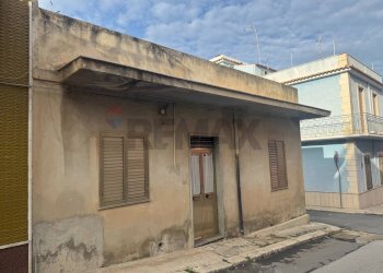 Casa all\'aperto - Casa indipendente VIA D. ARANGIO
 
62, Pachino - foto 5