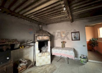 Camera / camera da letto - Casa indipendente VIA D. ARANGIO
 
62, Pachino - foto 30