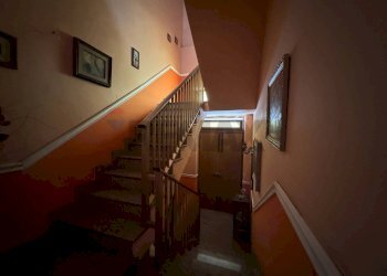 Scale - Casa indipendente VIA D. ARANGIO
 
62, Pachino - foto 34