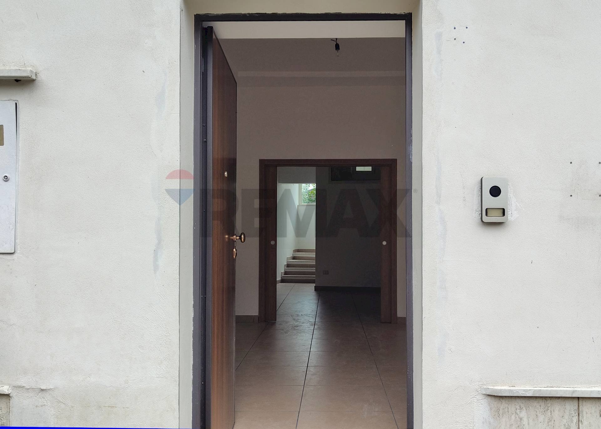 Hall / corridoio - Casa semi indipendente Via Vittorio Veneto
 
47, Piana di Monte Verna - foto 2
