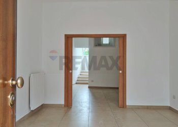 Hall / corridoio - Casa semi indipendente Via Vittorio Veneto
 
47, Piana di Monte Verna - foto 3