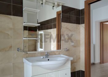 Bagno - Casa semi indipendente Via Vittorio Veneto
 
47, Piana di Monte Verna - foto 14