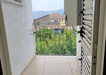 Balcone - Casa semi indipendente Via Vittorio Veneto
 
47, Piana di Monte Verna - foto 16