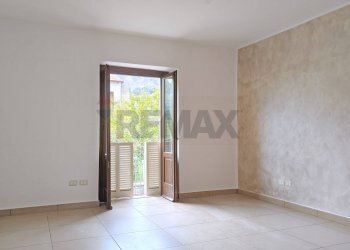 Stanza vuota - Casa semi indipendente Via Vittorio Veneto
 
47, Piana di Monte Verna - foto 17