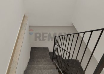 Scale - Casa semi indipendente Via Vittorio Veneto
 
47, Piana di Monte Verna - foto 22