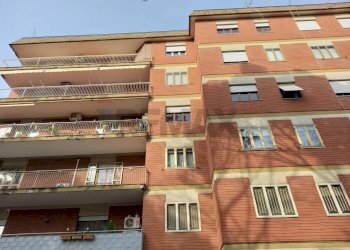 Edificio all\'aperto - Appartamento Viale Vincenzo Cappiello
 
8, Caserta - foto 1