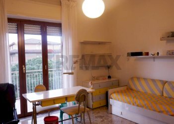 Sala da pranzo - Appartamento Viale Vincenzo Cappiello
 
8, Caserta - foto 28