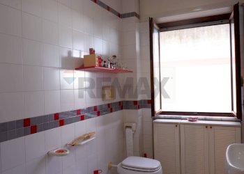 Bagno - Appartamento Viale Vincenzo Cappiello
 
8, Caserta - foto 30