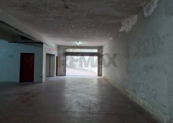 Parcheggio - Appartamento Viale Vincenzo Cappiello
 
8, Caserta - foto 48