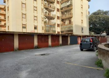 Edificio all\'aperto - Appartamento Viale Vincenzo Cappiello
 
8, Caserta - foto 51