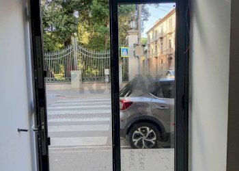 Edificio all\'aperto - Locale Commerciale Corso Giannone
 
184, Caserta - foto 4