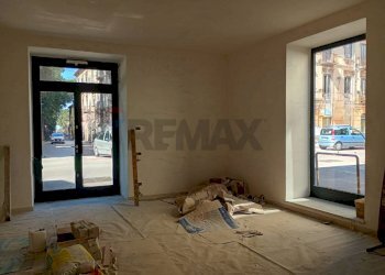 Camera / camera da letto - Locale Commerciale CORSO GIANNONE
 
188, Caserta - foto 24