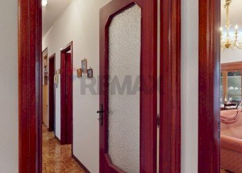 Hall / corridoio - Appartamento Via Giuseppe De Falco
 
4, Caserta - foto 19