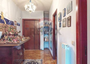 Hall / corridoio - Appartamento Via Giuseppe De Falco
 
4, Caserta - foto 23