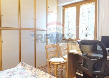 Camera / camera da letto - Appartamento Via Giuseppe De Falco
 
4, Caserta - foto 37