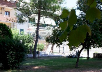 Giardino - Appartamento Via Giuseppe De Falco
 
4, Caserta - foto 53