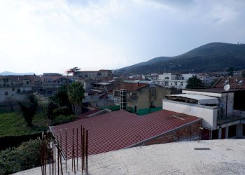 Edificio all\'aperto - Three-room apartment Via IV Novembre, Calvi Risorta - photo 10