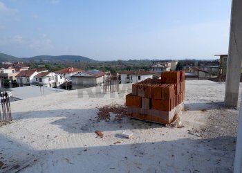 Edificio all\'aperto - Three-room apartment Via IV Novembre, Calvi Risorta - photo 13