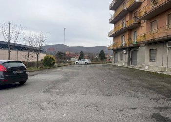 Edificio all\'aperto - Trilocale Corso Dante Alighieri
 
116, Cairo Montenotte - foto 36