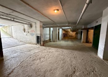 Parcheggio - Trilocale Corso Dante Alighieri
 
116, Cairo Montenotte - foto 41