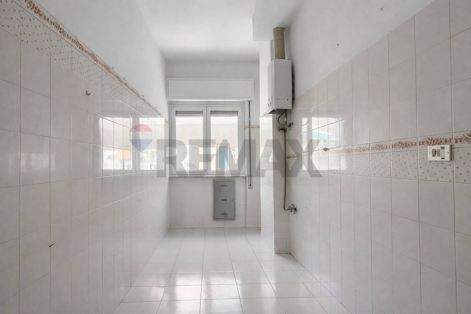 Bagno - Trilocale Viale Perata
 
7, Albissola Marina - foto 3