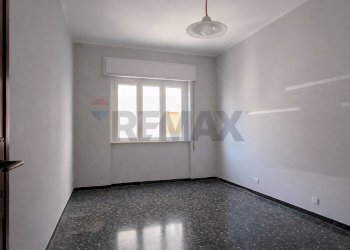 Stanza vuota - Trilocale Viale Perata
 
7, Albissola Marina - foto 10
