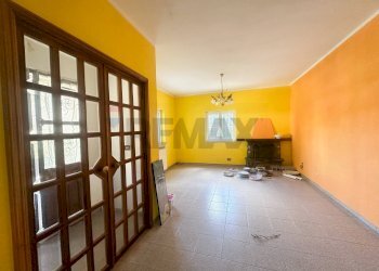 Stanza vuota - Independent house Via Nazionale Piemonte
 
29B, Savona - photo 3