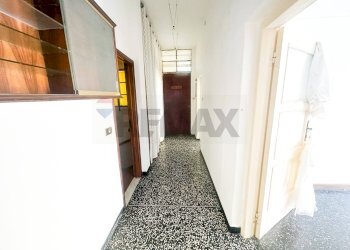 Hall / corridoio - Independent house Via Nazionale Piemonte
 
29B, Savona - photo 10