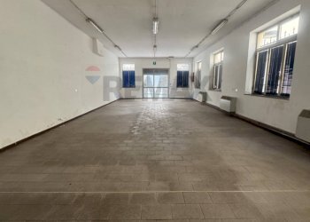 Parcheggio - Locale Commerciale Via Roma
 
27A, Altare - foto 2