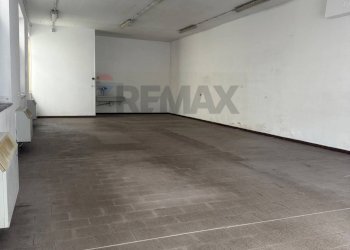 Parcheggio - Locale Commerciale Via Roma
 
27A, Altare - foto 7