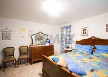 Piano terra - stanza - Appartamento Via Livorno
 
9, Mira - foto 27