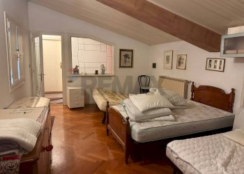 Camera / camera da letto - Villa Via Nazario Sauro
 
9, Adria - foto 11