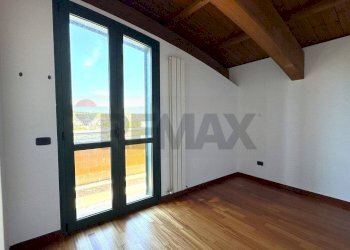 Stanza vuota - Semi-detached Villa Via Enrico De Nicola
1/A, L'Aquila - photo 11