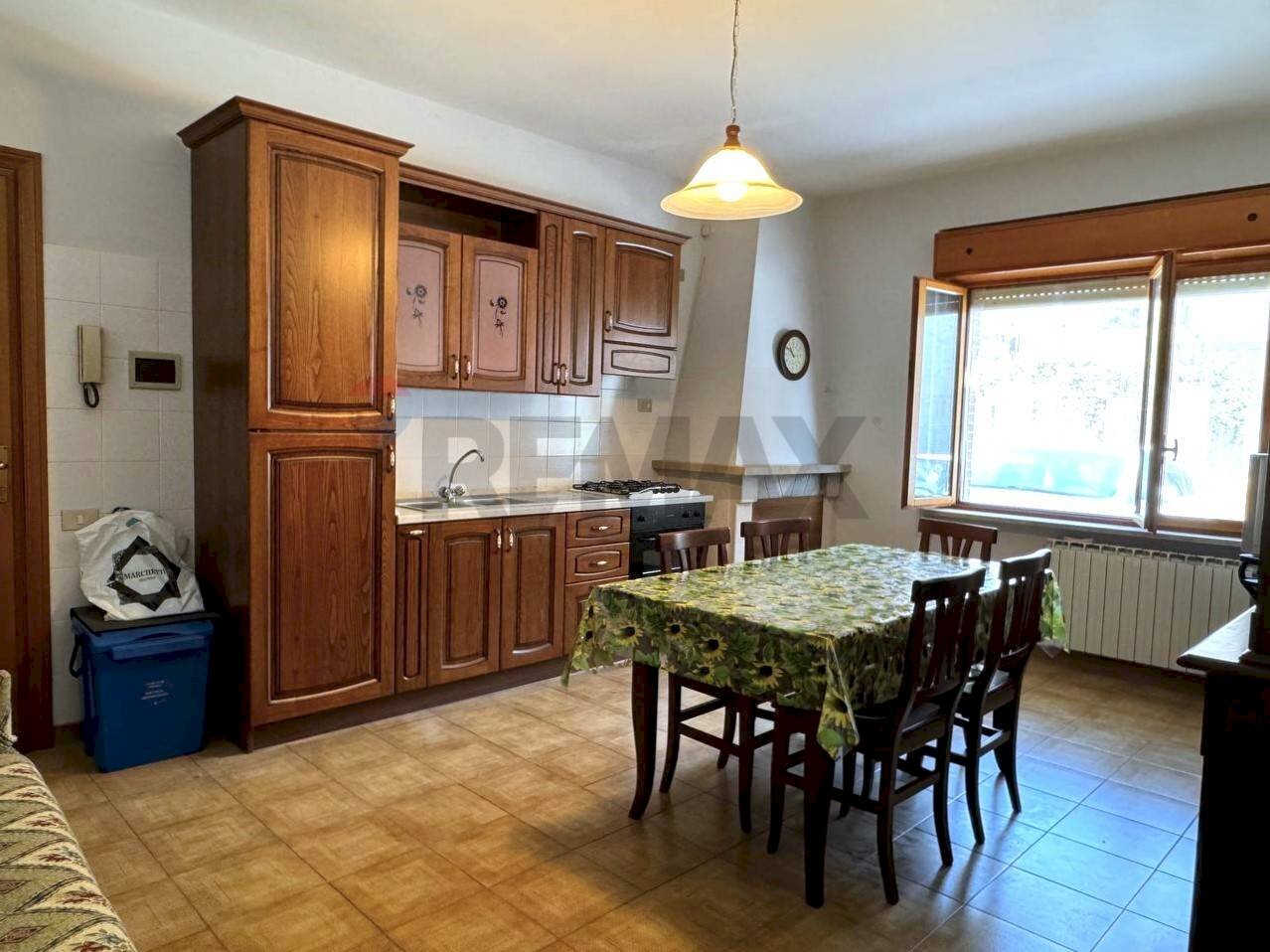 Sala da pranzo - Three-room apartment Corso Sallustio
 
330, Pizzoli - photo 3