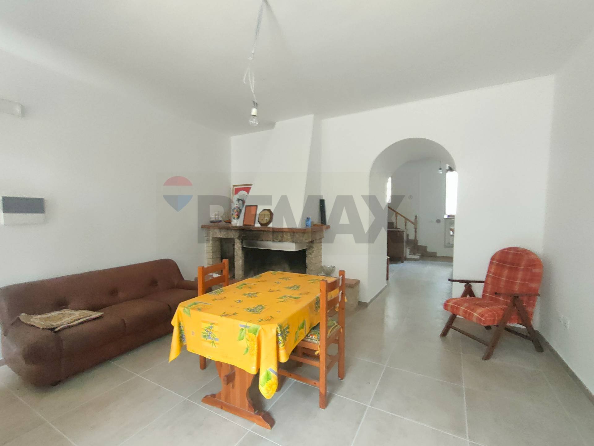 Sala da pranzo - Semi-detached house Via San Carlo
 
Snc, L'Aquila - photo 3