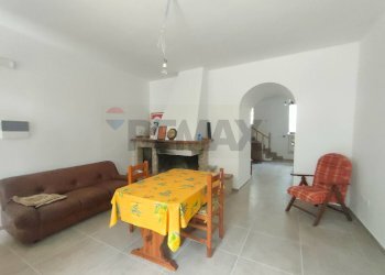 Sala da pranzo - Semi-detached house Via San Carlo
 
Snc, L'Aquila - photo 3