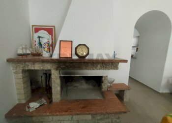 Dettagli - Semi-detached house Via San Carlo
 
Snc, L'Aquila - photo 4