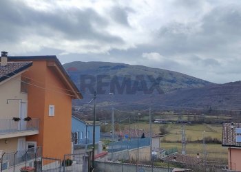 Vista delle montagne - Semi-detached house Via San Carlo
 
Snc, L'Aquila - photo 30