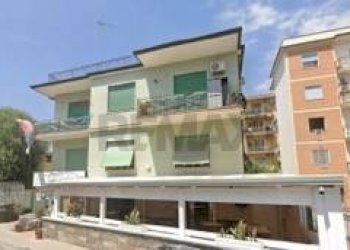 Edificio all\'aperto - Appartamento Caserta - foto 6