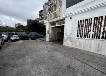 Edificio all\'aperto - Box Via Porta Posillipo
 
80, Napoli - photo 6