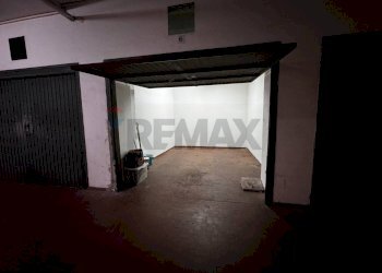 Parcheggio - Box Via Porta Posillipo
 
80, Napoli - photo 8