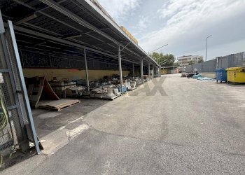 Edificio all\'aperto - Capannone via Taverna Rossa
 
135, Casavatore - foto 22