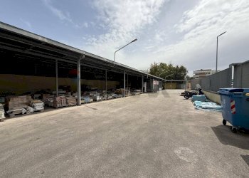 Edificio all\'aperto - Capannone via Taverna Rossa
 
135, Casavatore - foto 23