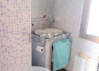 Bagno - Bilocale Via Benevento
 
27, Casalnuovo di Napoli - foto 10