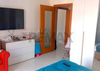 Camera / camera da letto - Bilocale Via Benevento
 
27, Casalnuovo di Napoli - foto 16