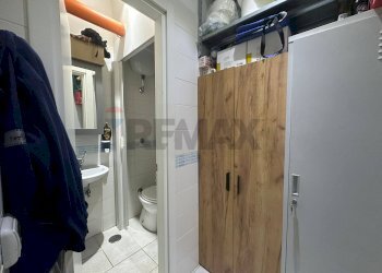 Bagno - Commercial Premises Corso Umberto
 
123, Pozzuoli - photo 23